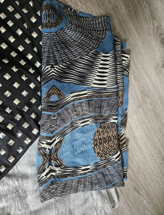 Beautiful Soft Classy Infinity Scarf Scarves Lot Metallic Silver Gold Black Nail - Picture 4 of 8